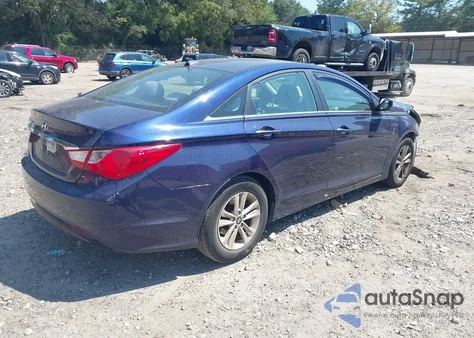 2013 Hyundai Sonata Gls z USA, uszkodzony, nr VIN 5NPEB4AC3DH575900